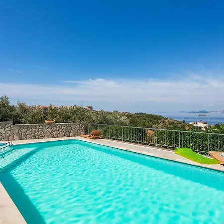 Apartment Bell Memories Cavtat