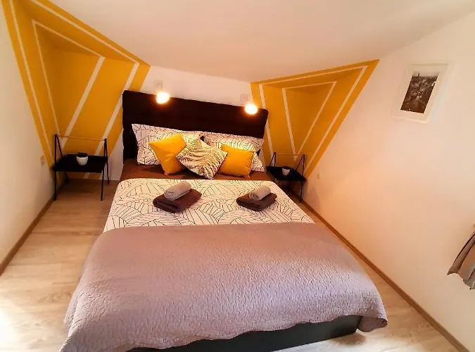 Bell Memories Cavtat